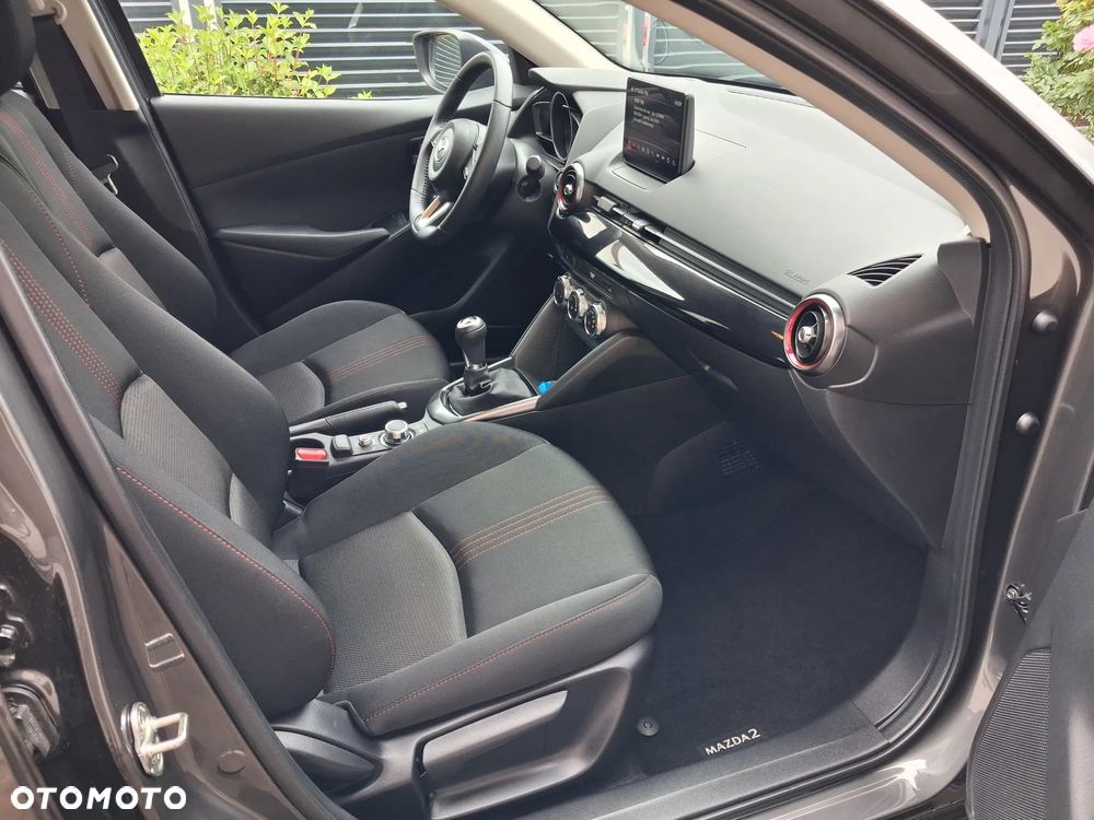 Mazda 2 SKYACTIV-G 90 Homura - 11
