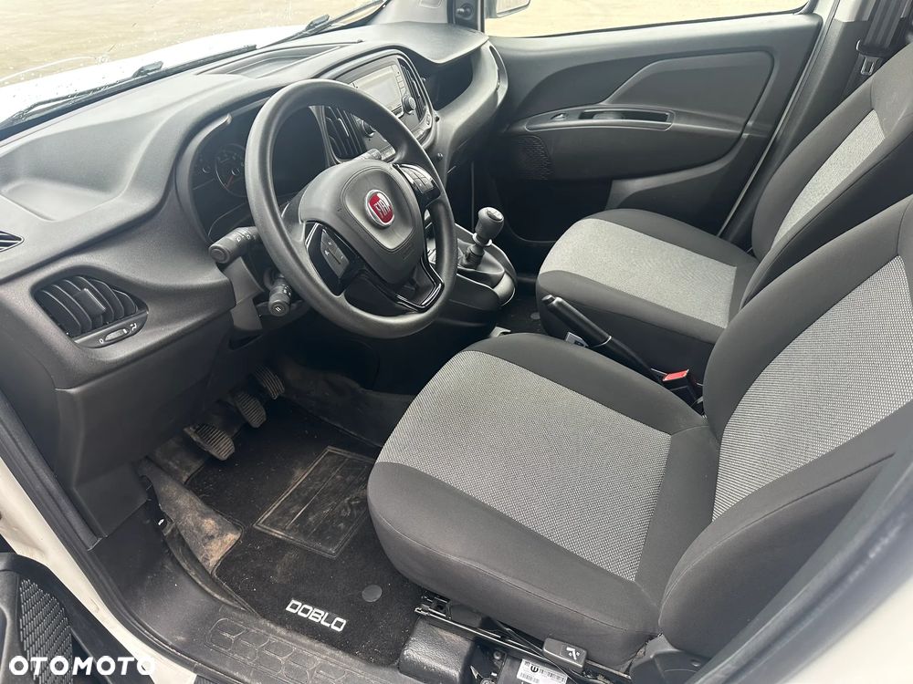 Fiat DOBLO - 9