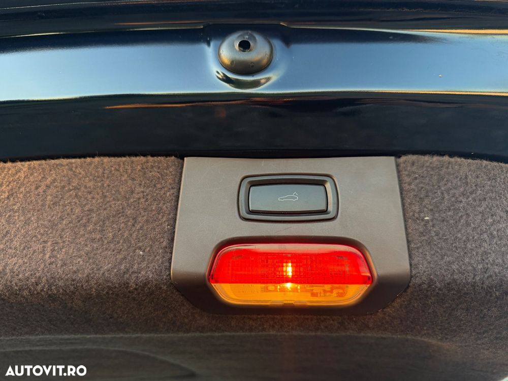 Porsche Cayenne - 25