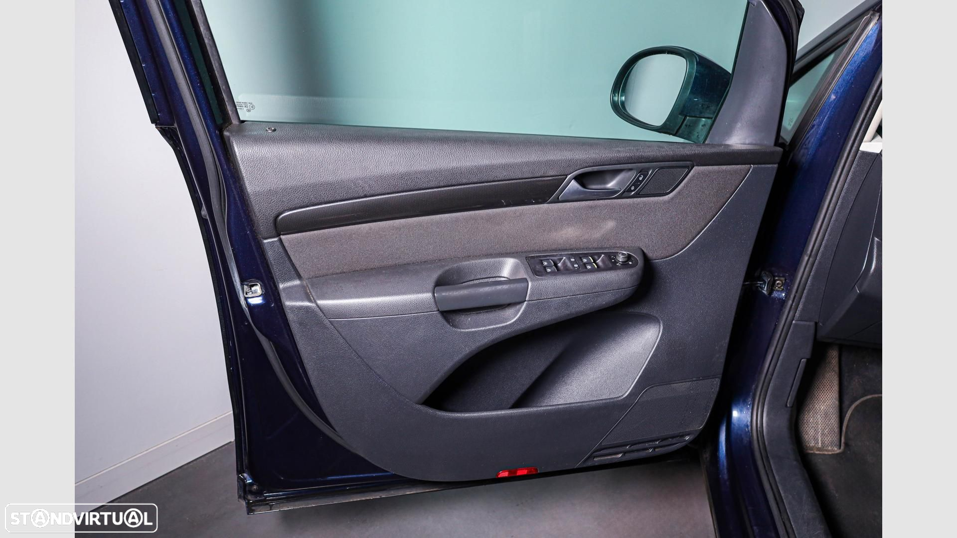 SEAT Alhambra - 10