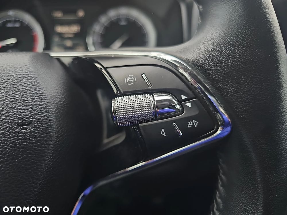 Skoda Karoq 1.5 TSI ACT 4x2 Ambition - 15