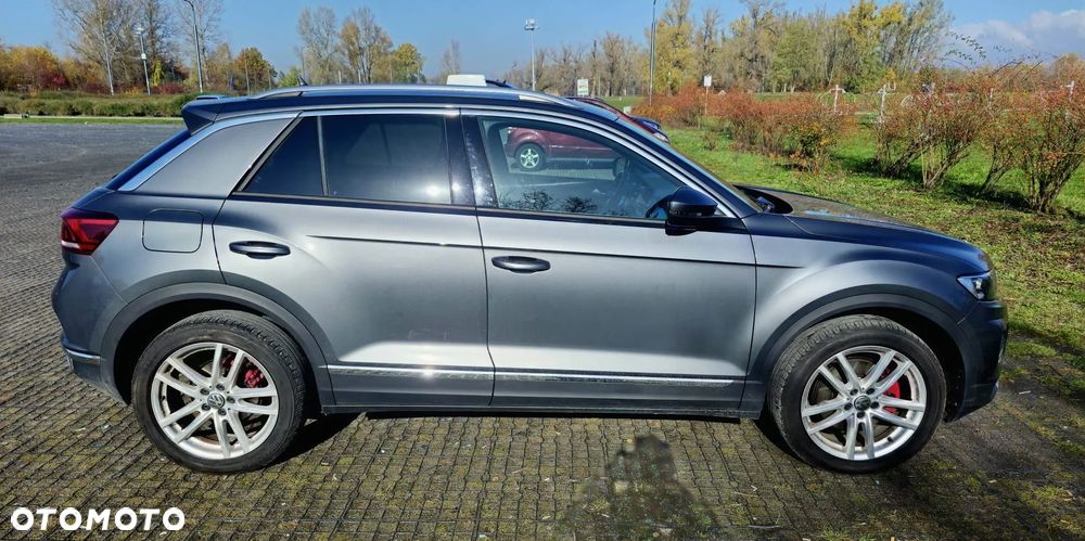 Volkswagen T-Roc - 3