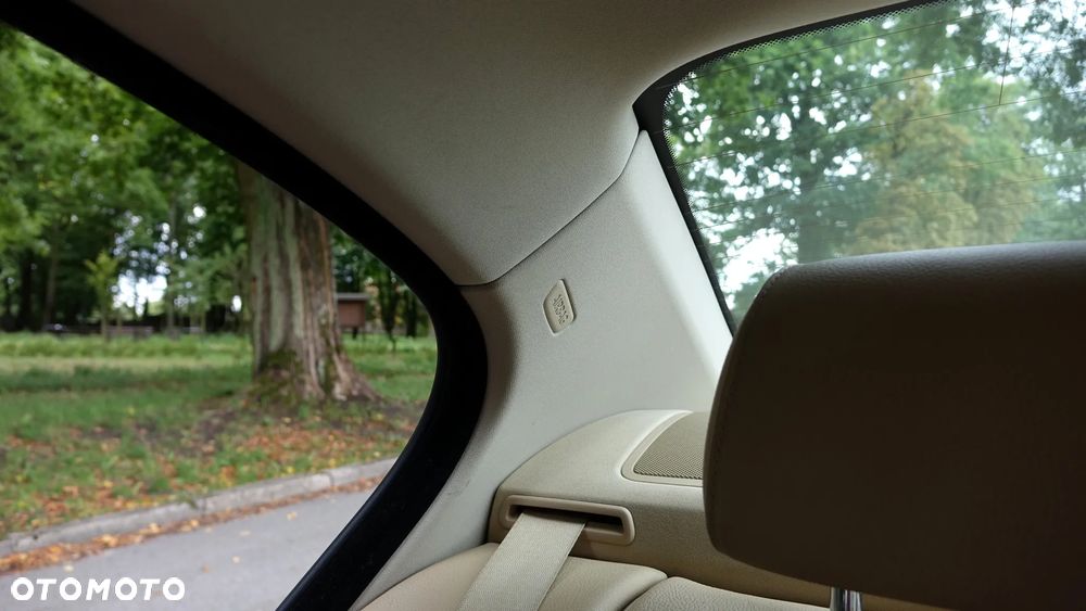 BMW Seria 5 520d Modern Line - 10