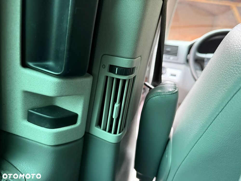 Volkswagen Multivan L1 Highline 4Motion - 35