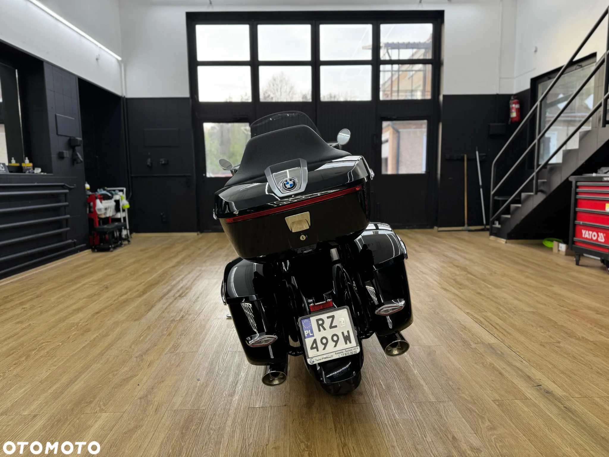 BMW R - 2