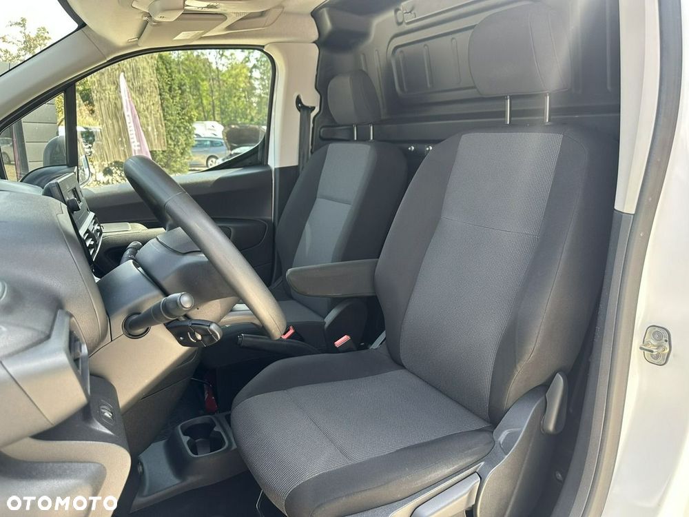 Toyota Proace City - 14