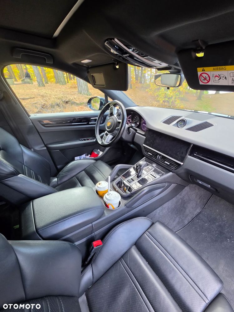 Porsche Cayenne E-Hybrid - 8