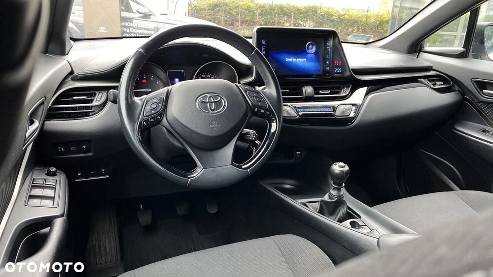 Toyota C-HR 1.2 T Premium - 6