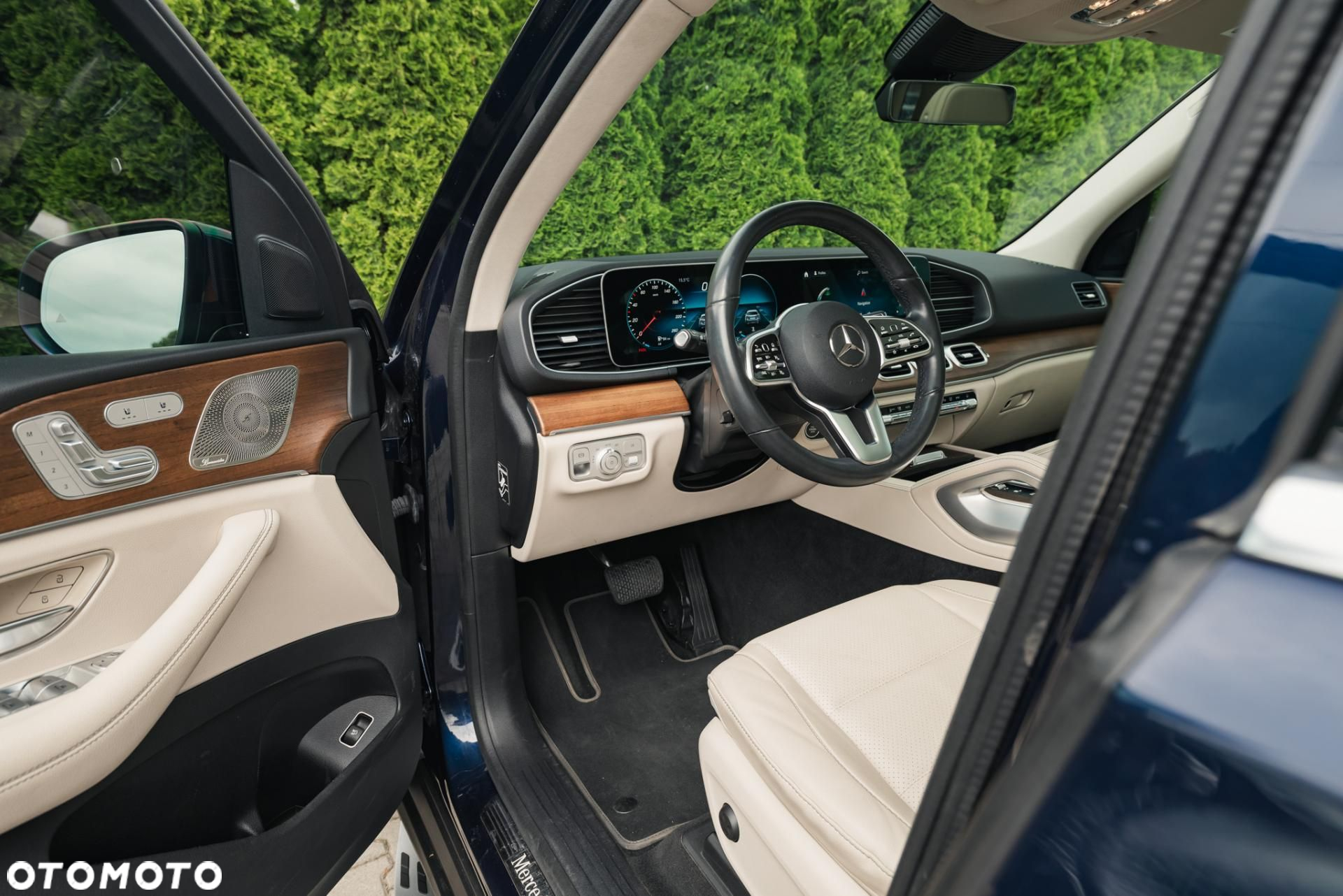 Mercedes-Benz GLE - 9