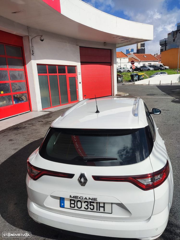 Renault Mégane Sport Tourer BLUE dCi 115 BUSINESS EDITION - 6