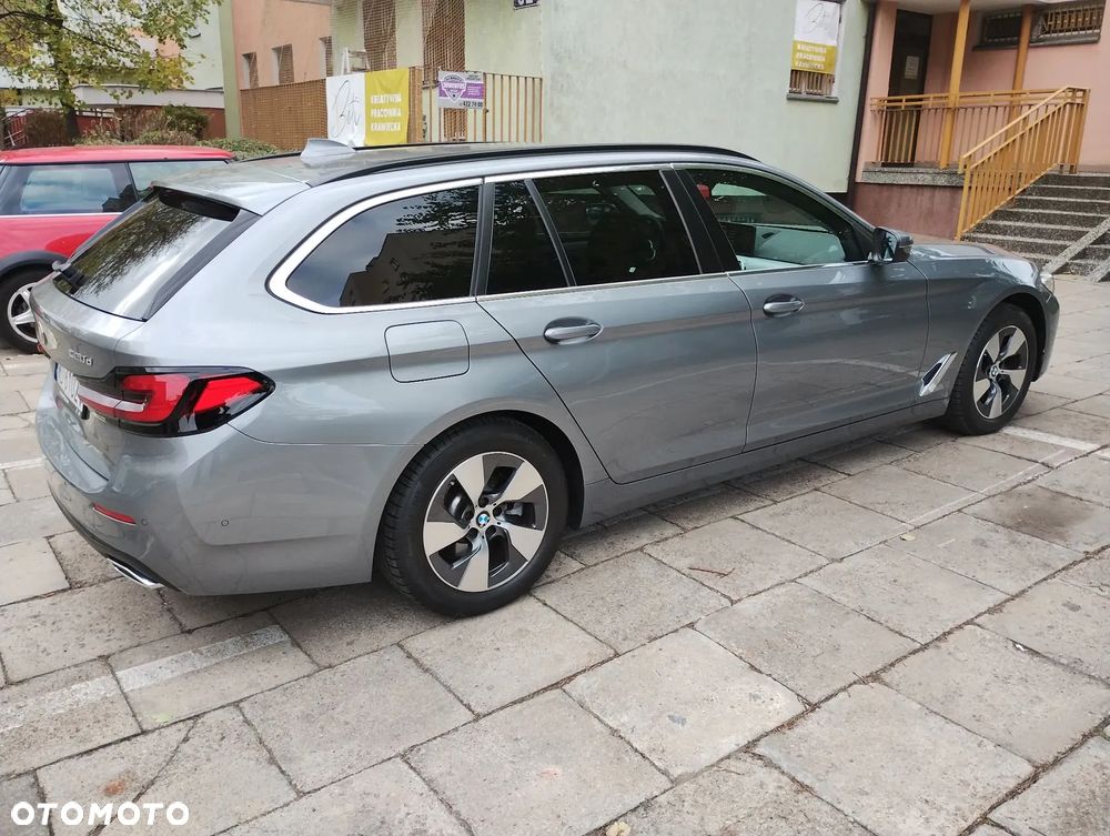 BMW Seria 5 520d - 33