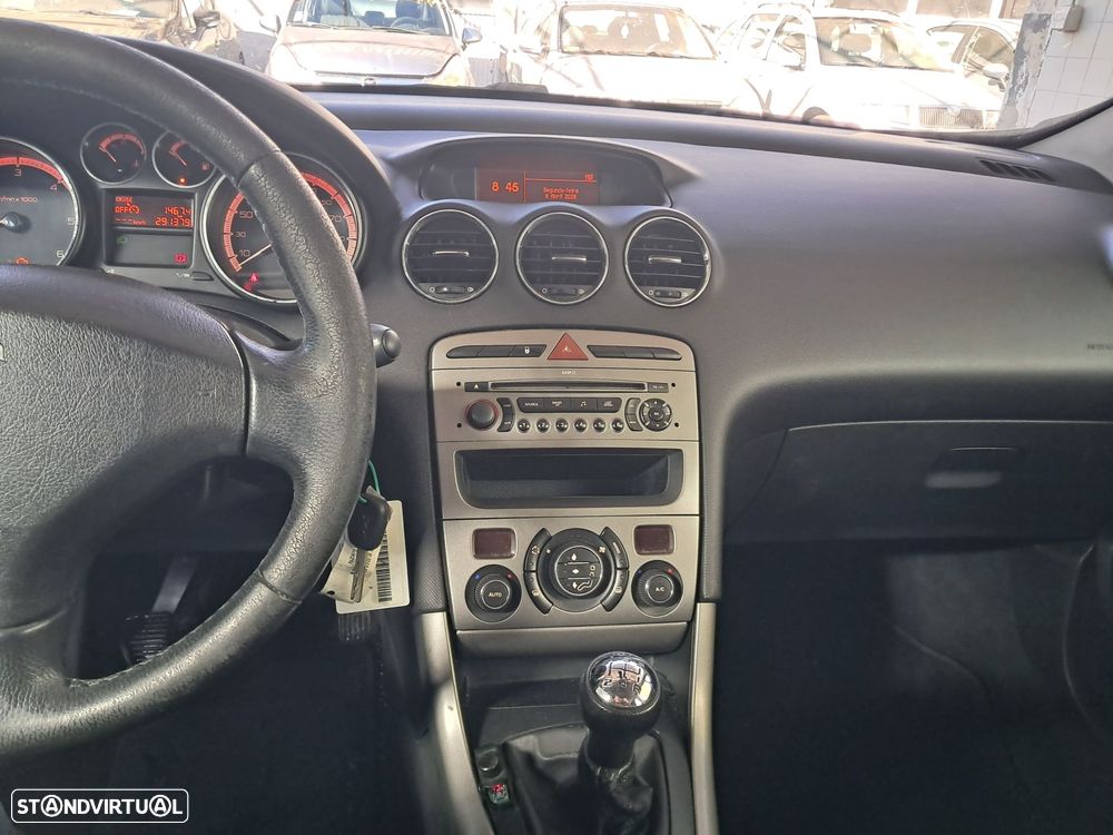 Peugeot 308 1.6 HDi Premium - 8