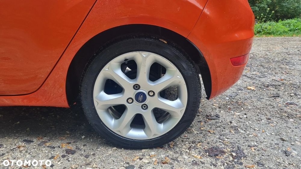 Ford Fiesta - 9