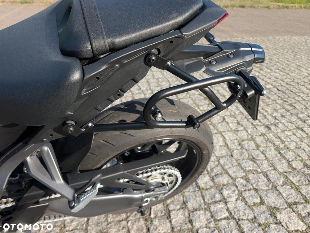 Yamaha MT - 6