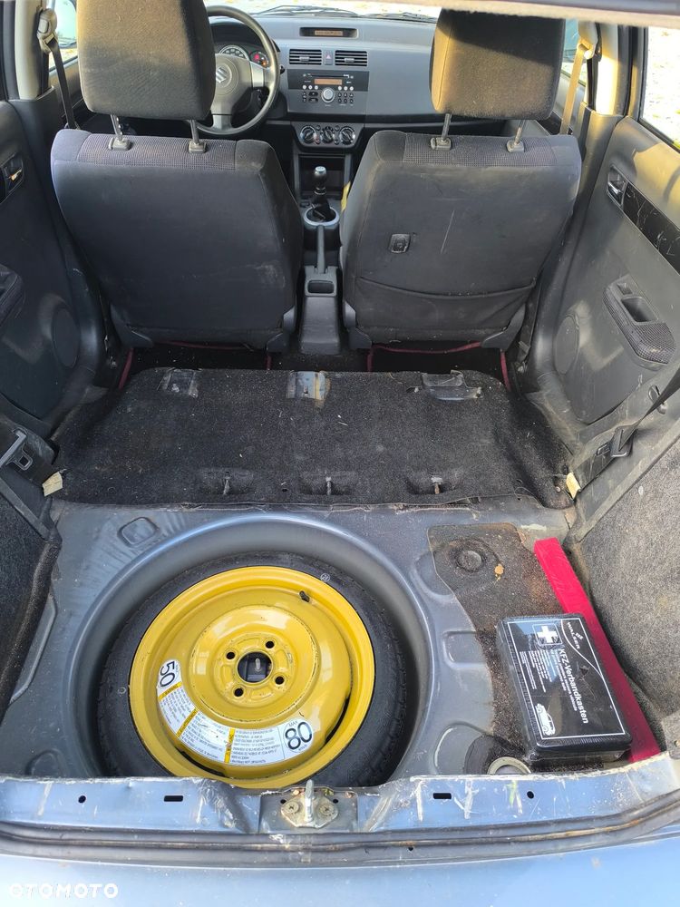 Suzuki Swift - 9