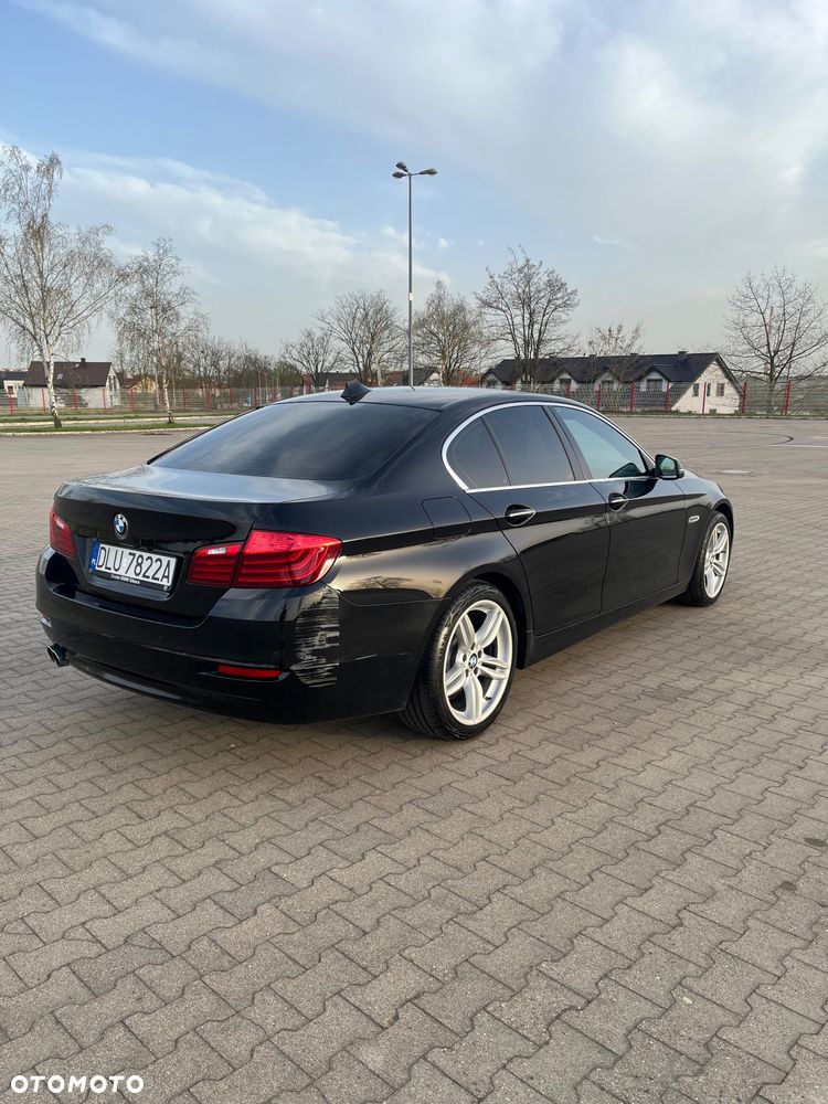 BMW Seria 5 520d xDrive - 5