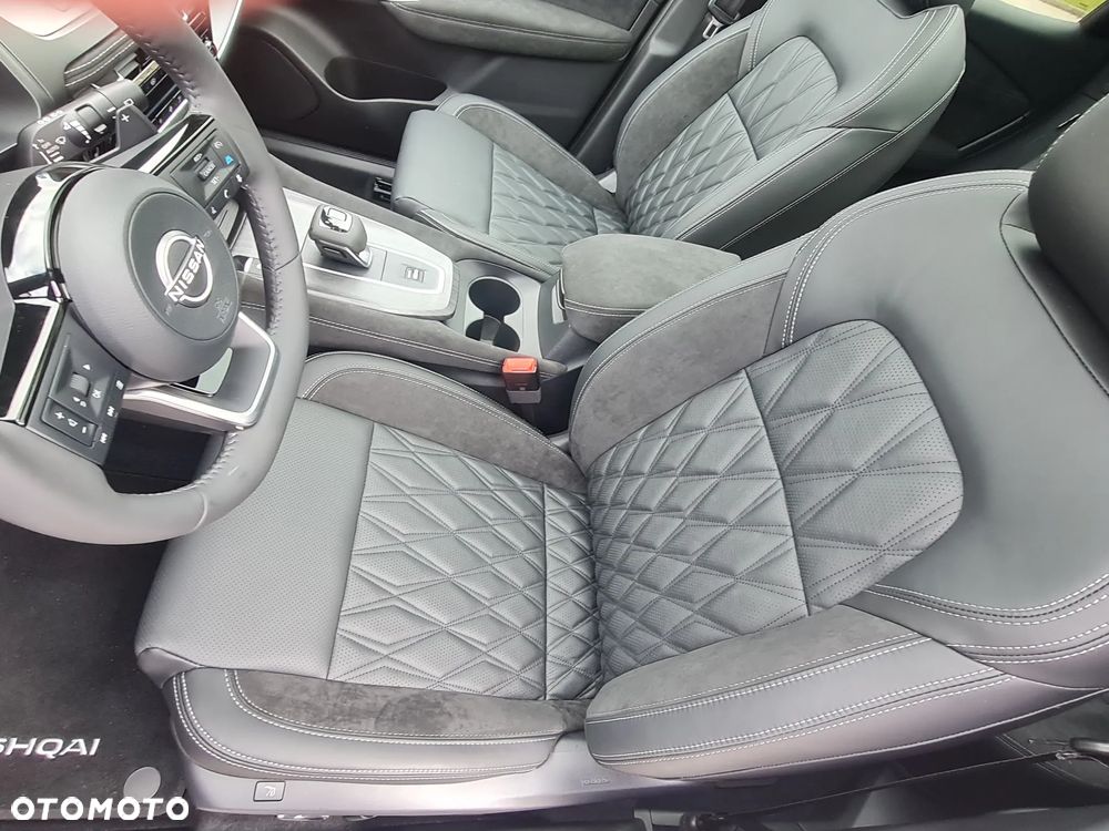 Nissan Qashqai 1.3 DIG-T MHEV Tekna+ Xtronic - 8