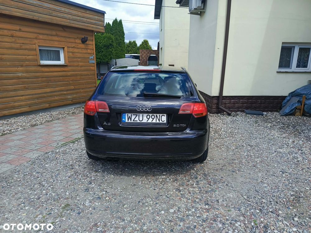Audi A3 Sportback 2.0 TDI DPF Ambition - 4