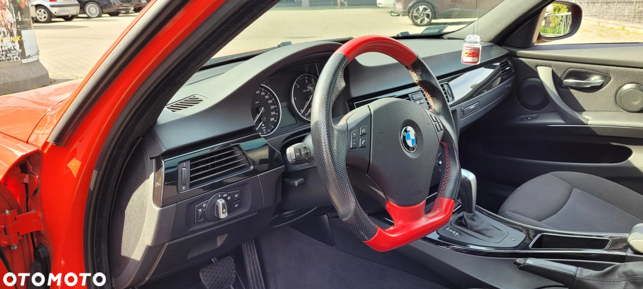 BMW Seria 3 318d Touring - 31