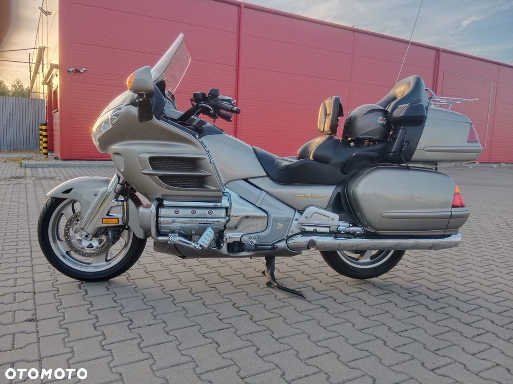 Honda GL - 2