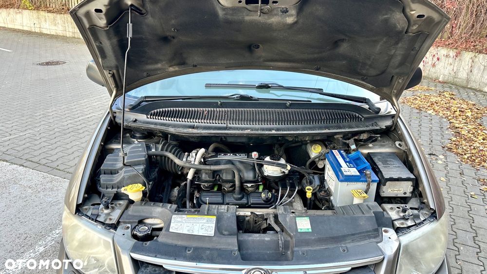 Chrysler Grand Voyager 3.3 LX S&G - 23