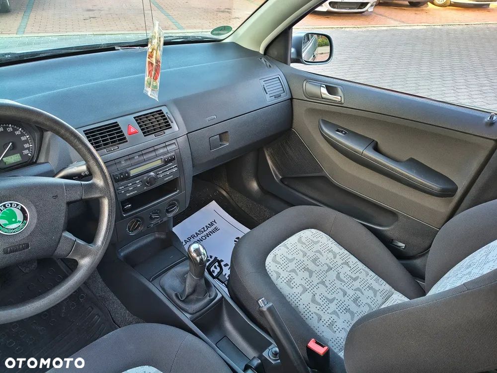 Skoda Fabia 1.4 16V Combi Comfort - 26