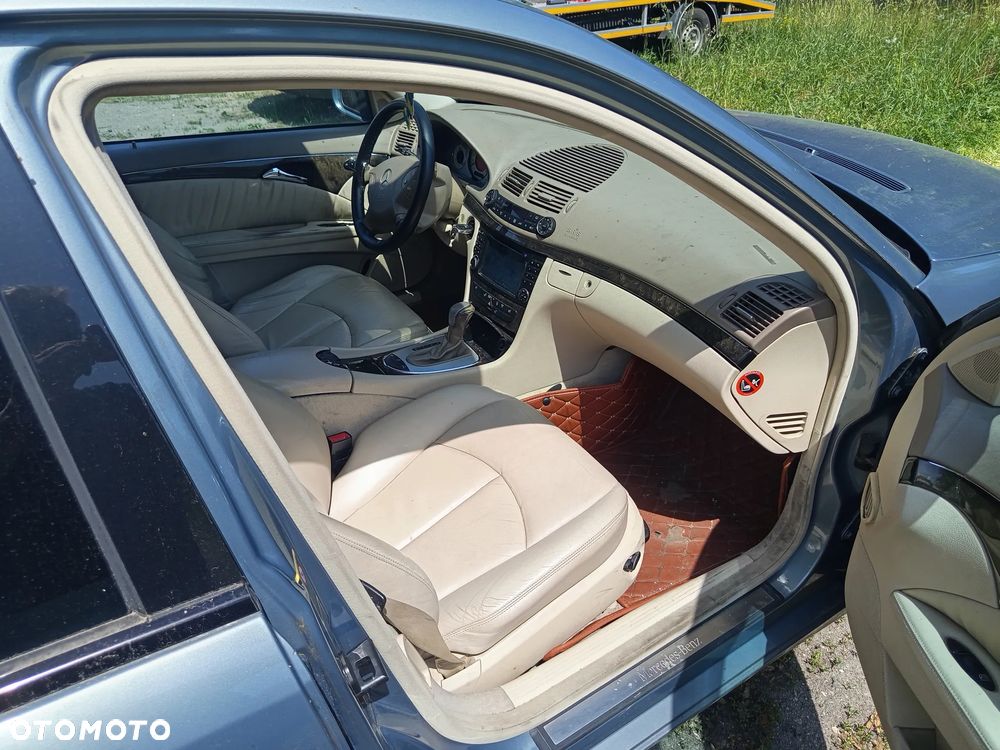 Mercedes-Benz Klasa E 320 4 Matic Avantgarde - 10