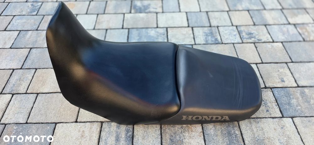SIEDZENIE KANAPA HONDA VARADERO XL 1000 - 4
