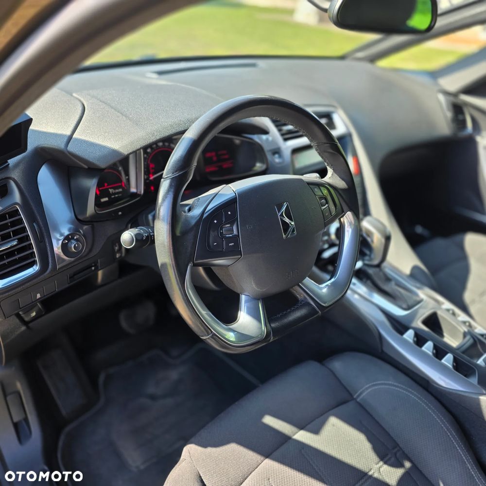 Citroën DS5 THP 155 Chic - 12