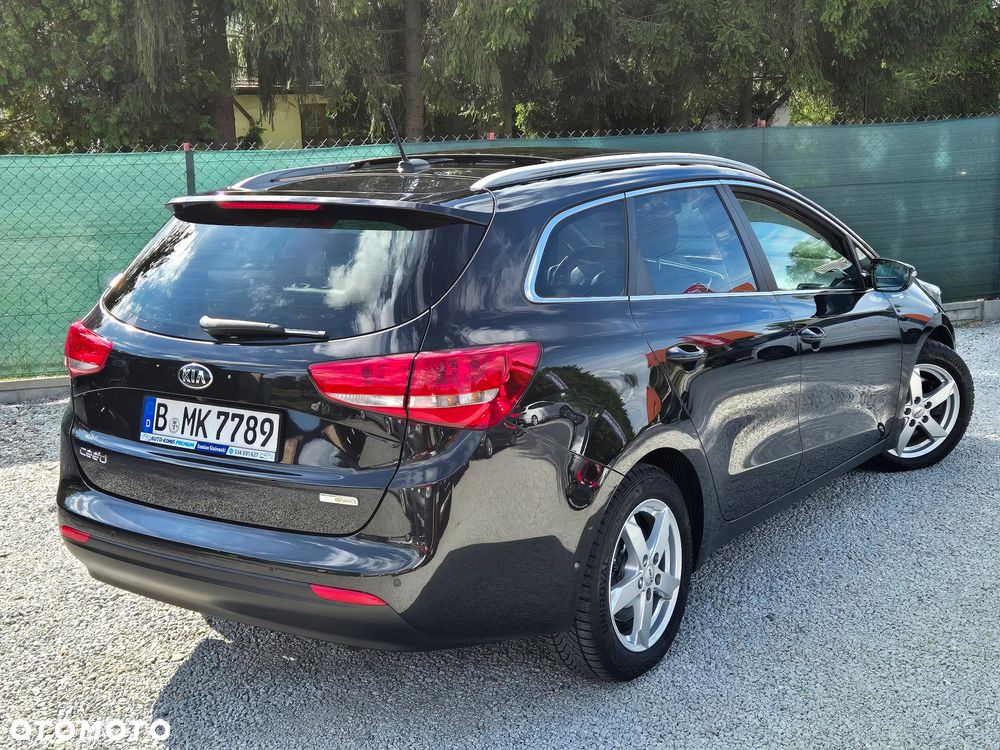 Kia Ceed 1.6 CRDi 136 ISG Platinum Edition - 11