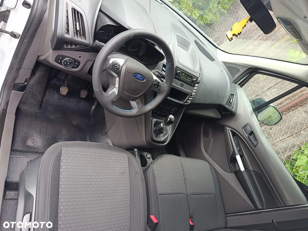 Ford Transit Connect - 3
