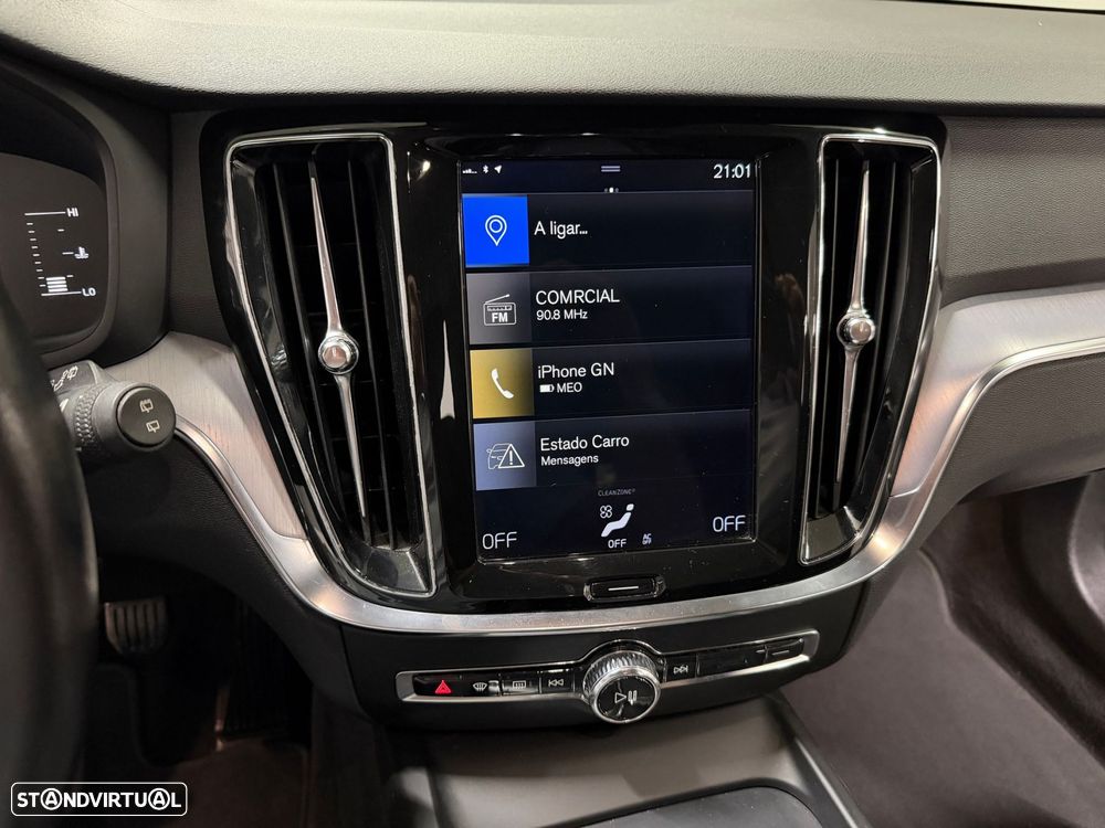 Volvo V60 2.0 D3 Momentum - 11