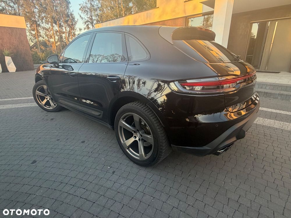 Porsche Macan T - 13
