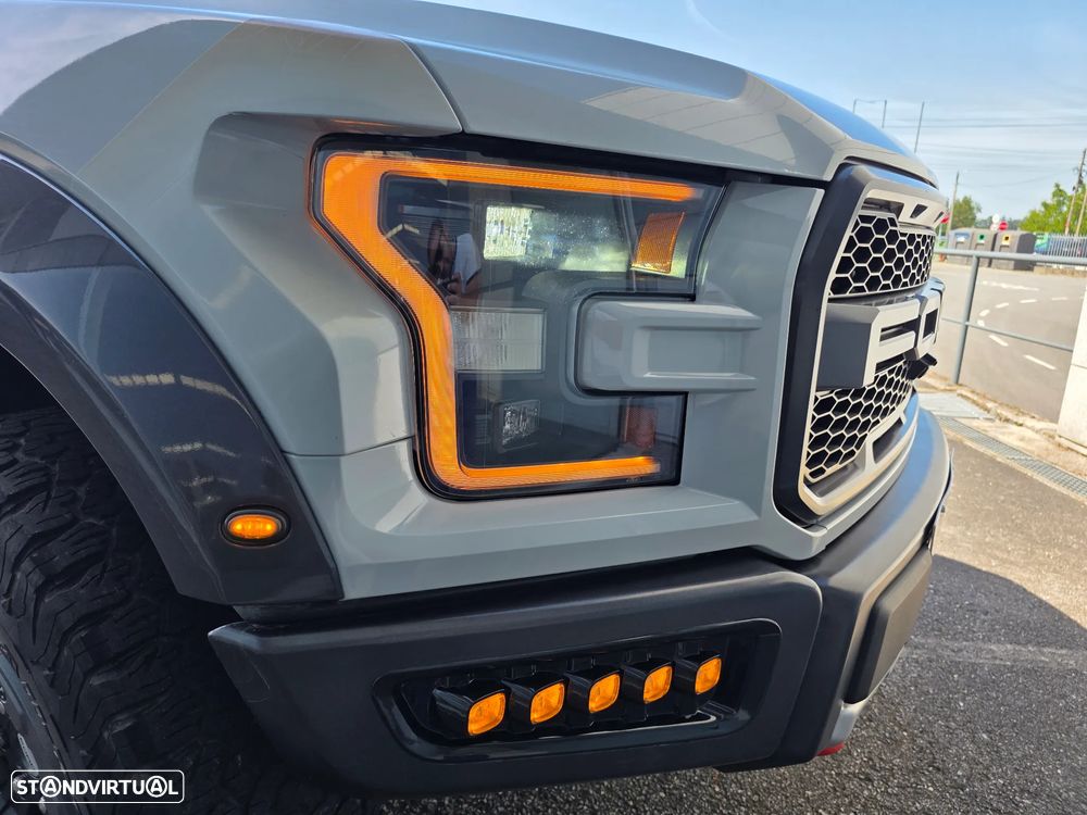 Ford F-150 - 10