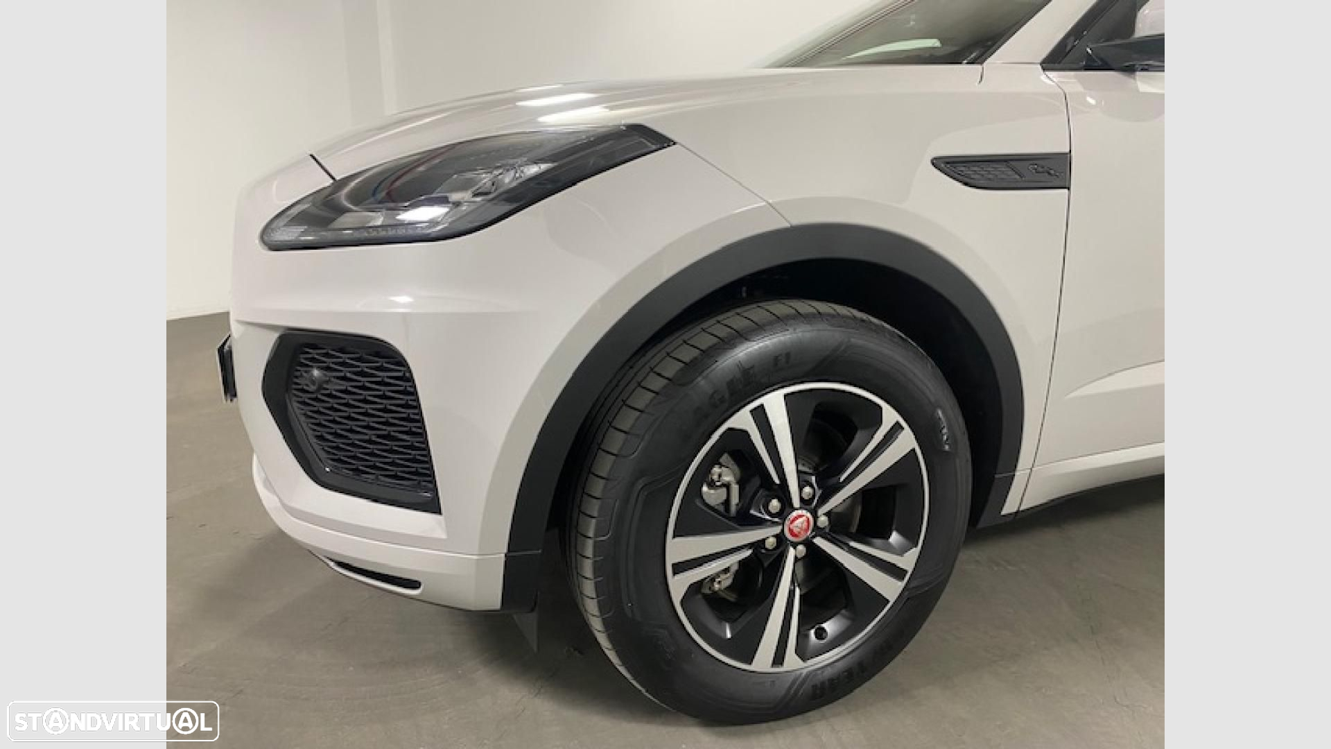 Jaguar E-Pace 1.5 P160 R-Dynamic S Aut. - 2