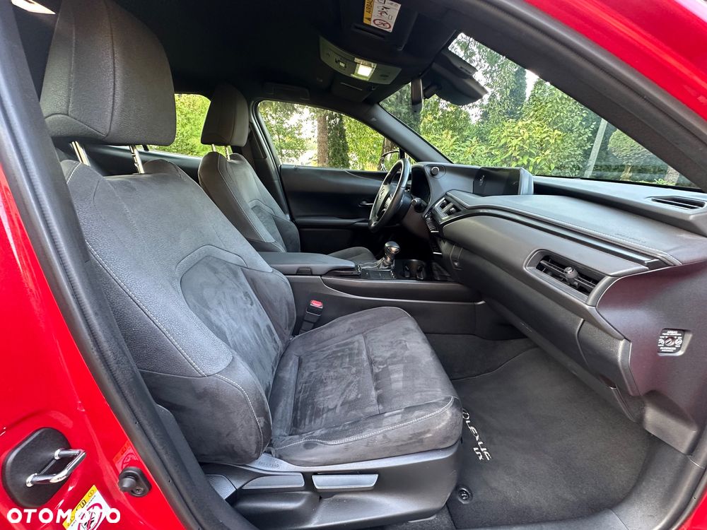 Lexus UX 250h Prestige 2WD - 8