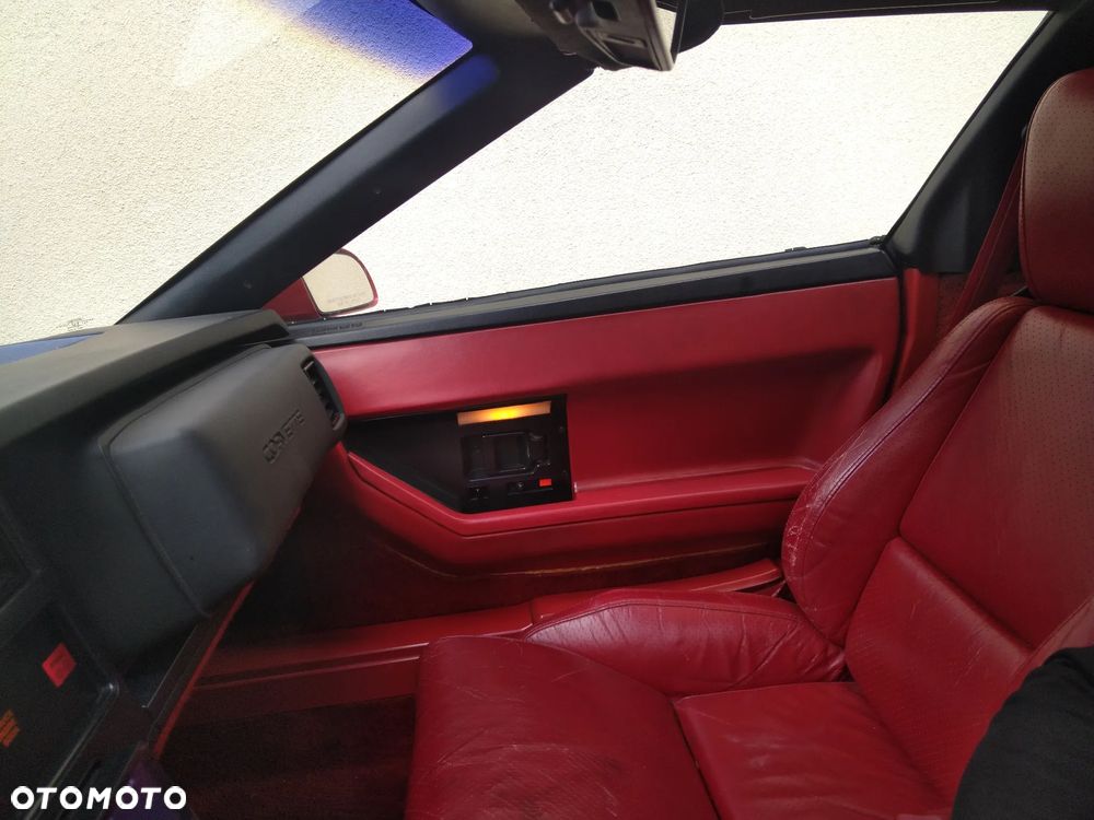Chevrolet Corvette - 7