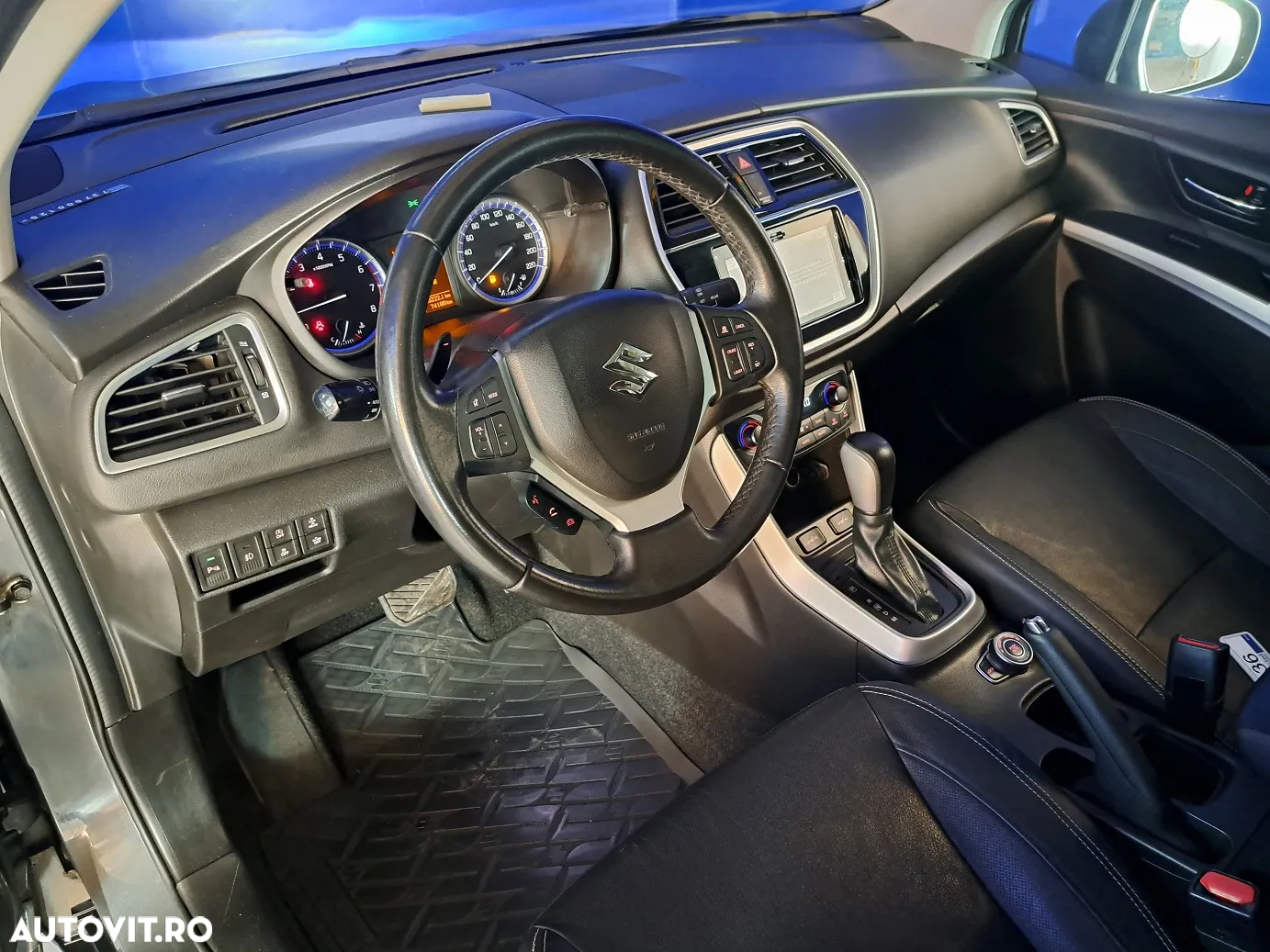 Suzuki SX4 S-Cross - 10