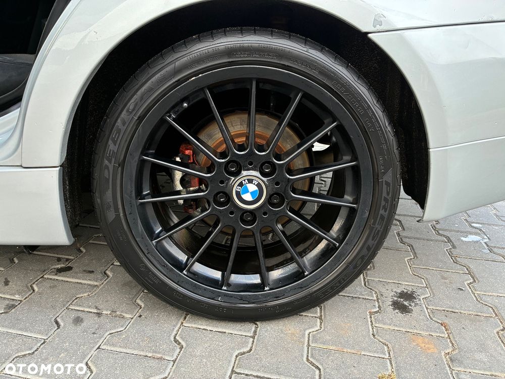 BMW Seria 3 325i - 12