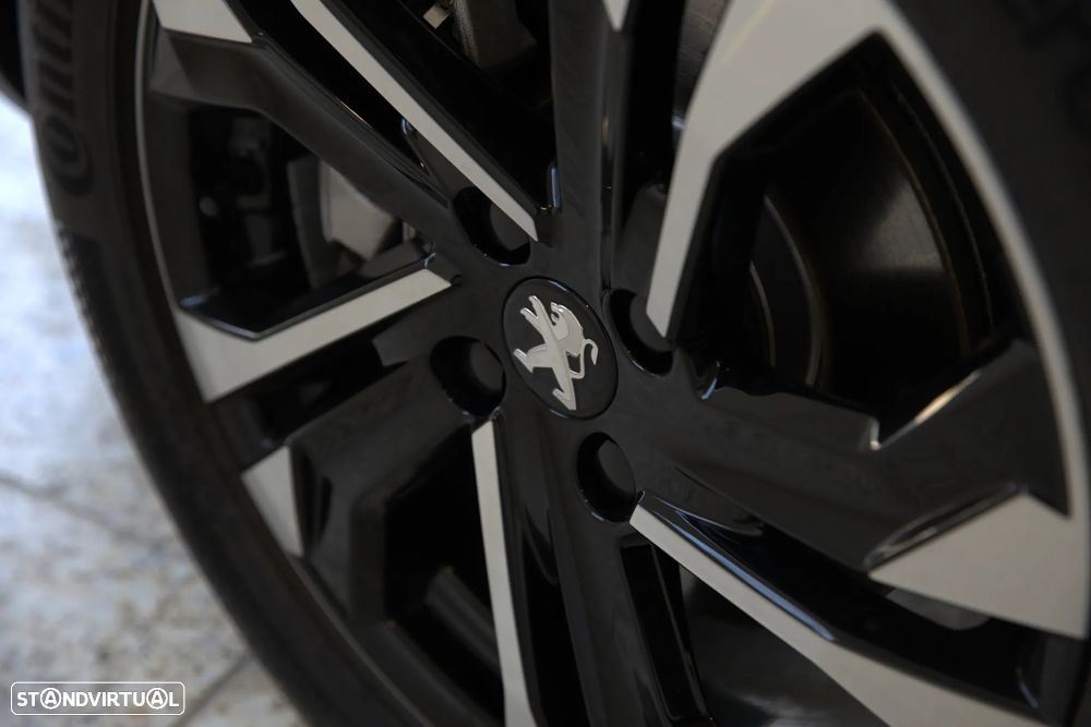 Peugeot e-2008 50 kWh Allure Pack - 5