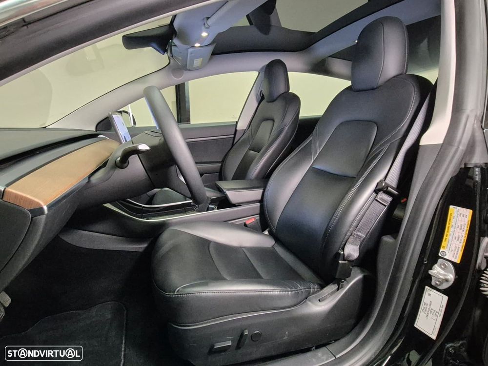 Tesla Model 3 Tração Traseira - 25