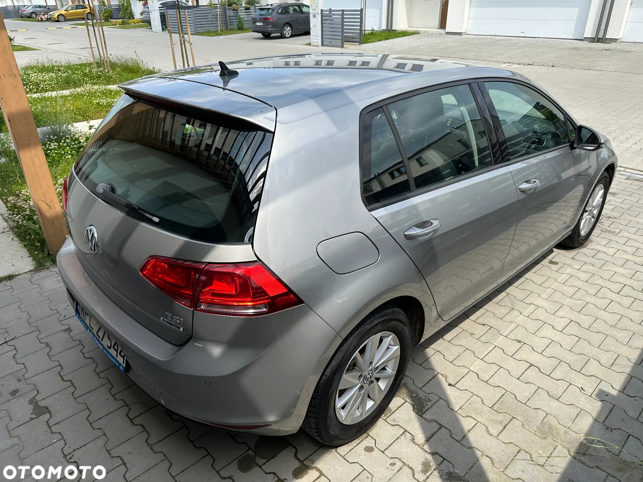 Volkswagen Golf VII 1.2 TSI BMT Trendline - 2