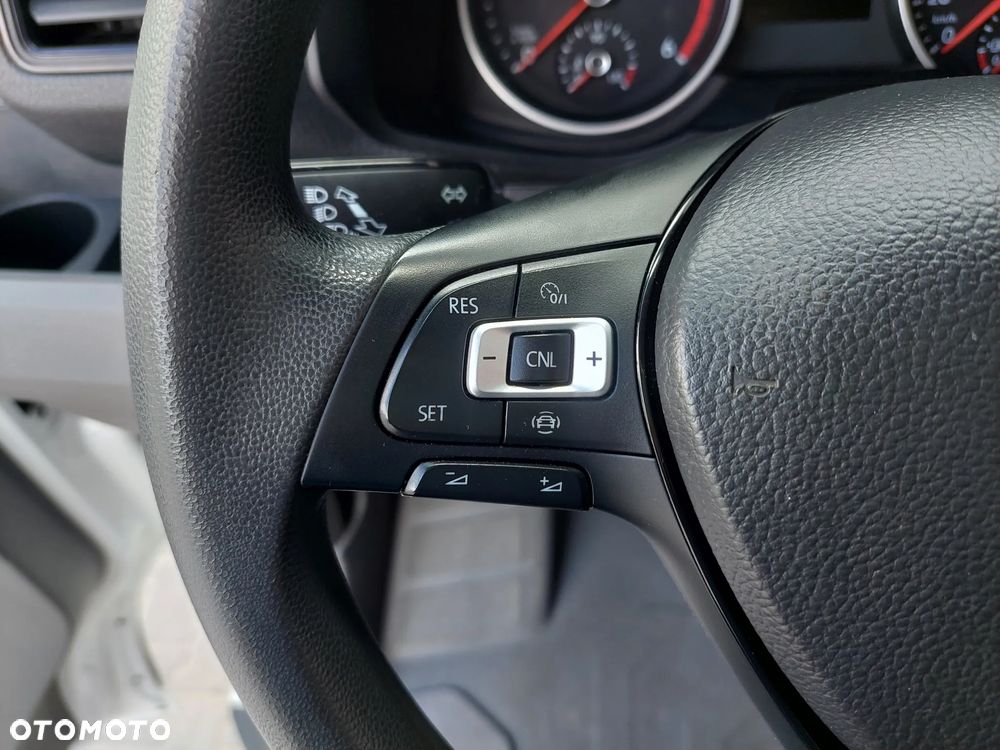 Volkswagen Crafter - 23