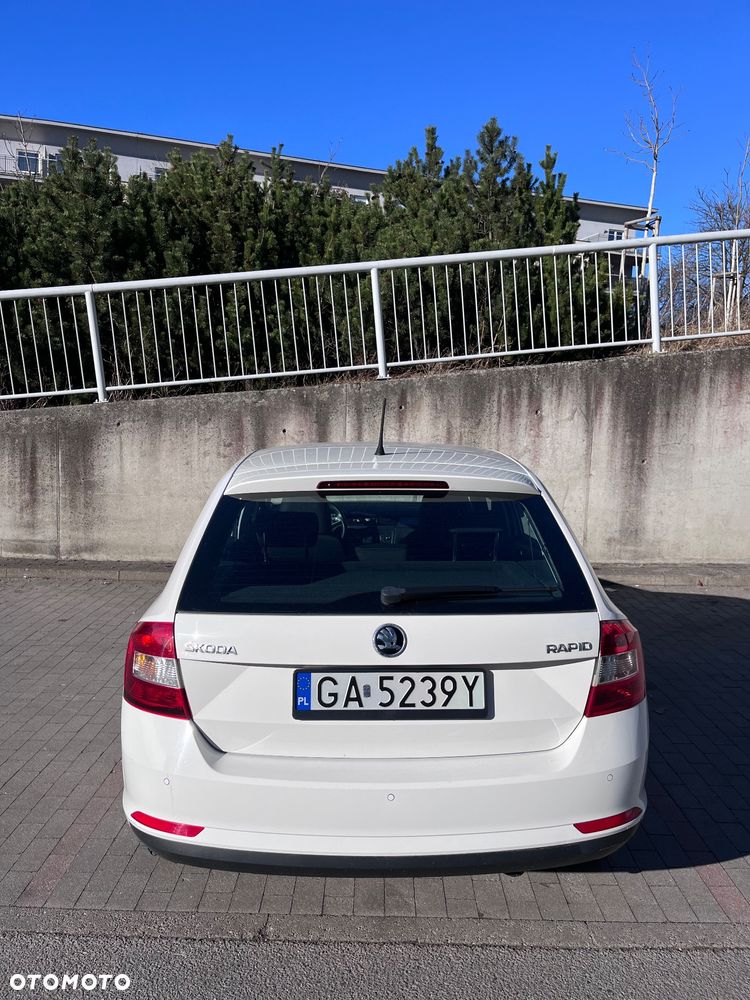 Skoda RAPID Spb 1.2 TSI Ambition - 5