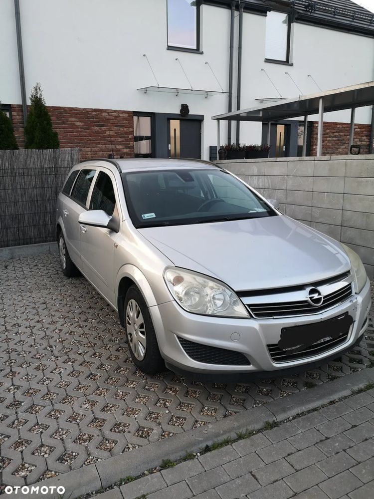 Opel Astra - 1