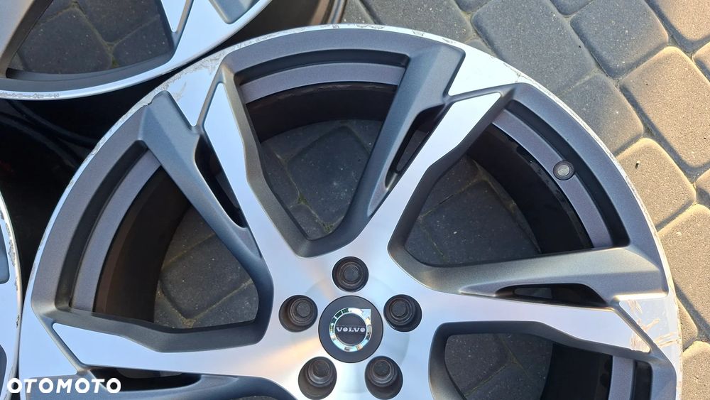 Felgi Aluminiowe 22 Volvo XC 90 II 5x108 ET 38.5 - 7