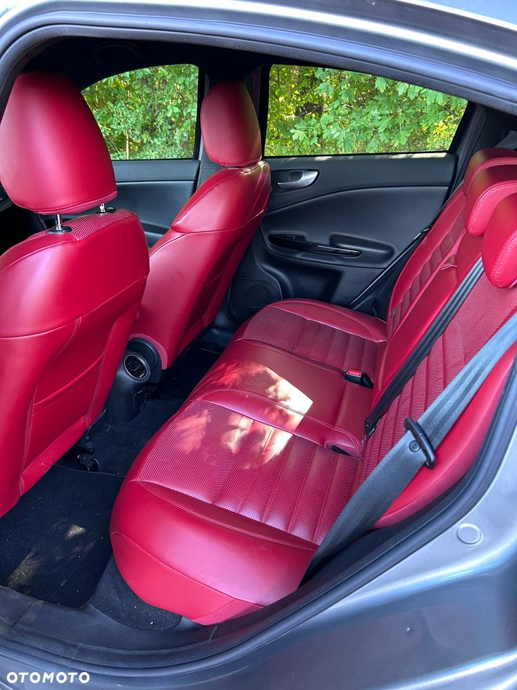 Alfa Romeo Giulietta 1.4 TB MultiAir Distinctive - 7