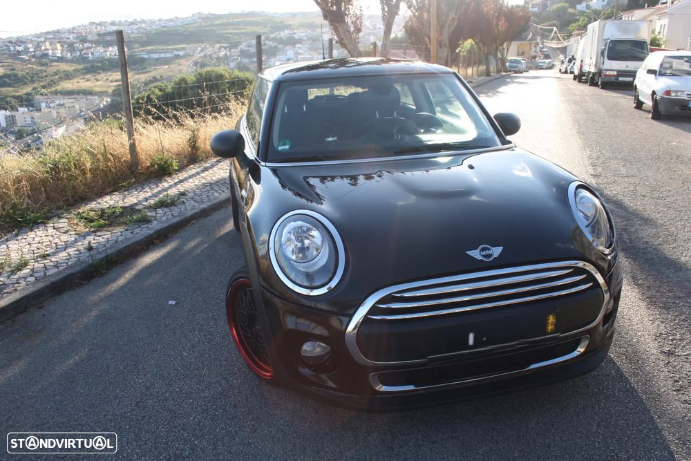 MINI 3 Portas One D - 14