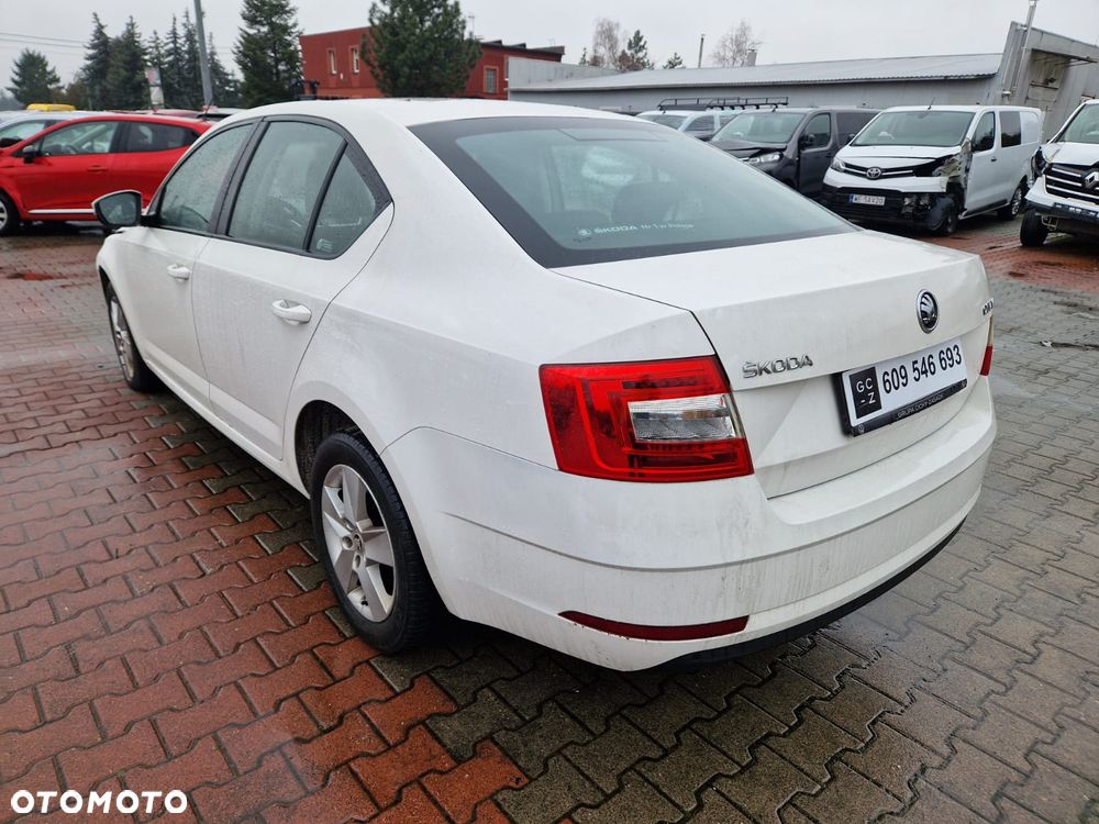 Skoda Octavia 1.6 TDI SCR Ambition - 18
