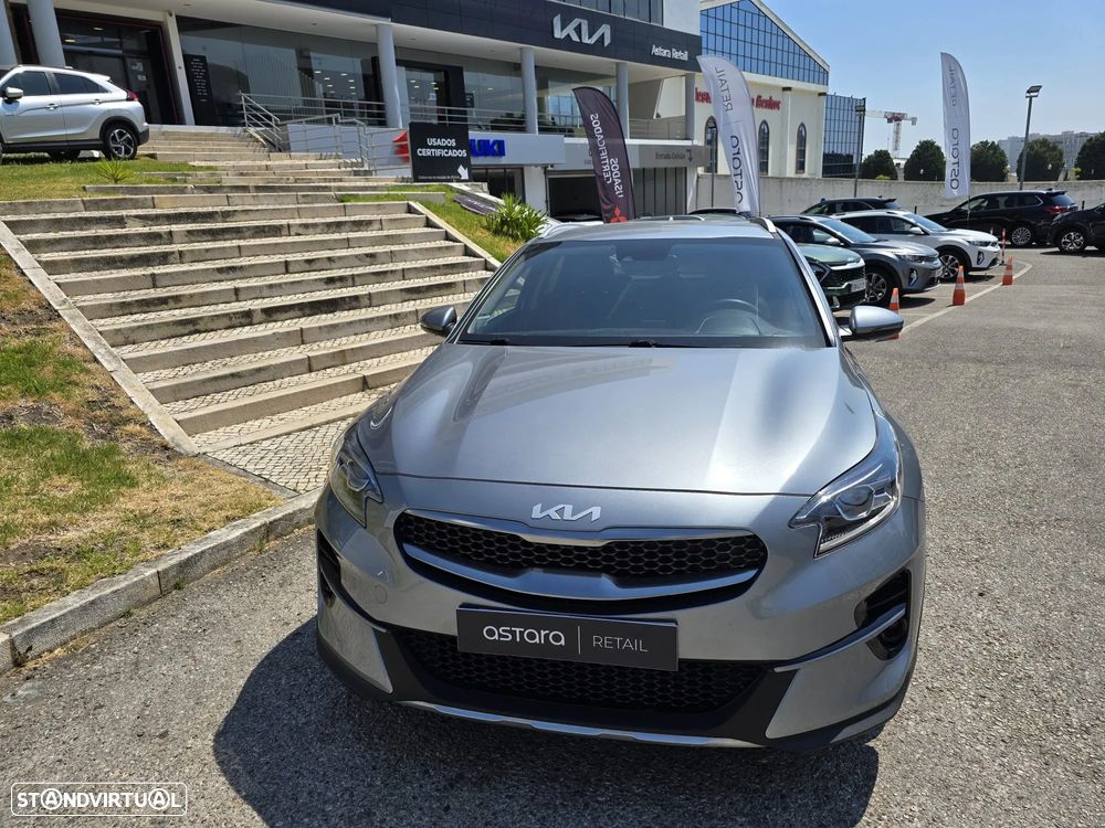 Kia XCeed 1.0 T-GDI Tech - 3